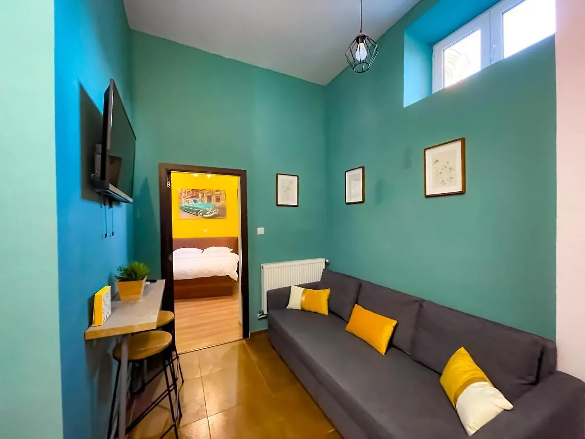 Cool Flat In The Heart Of Bucharest'S Fun And History Apartment