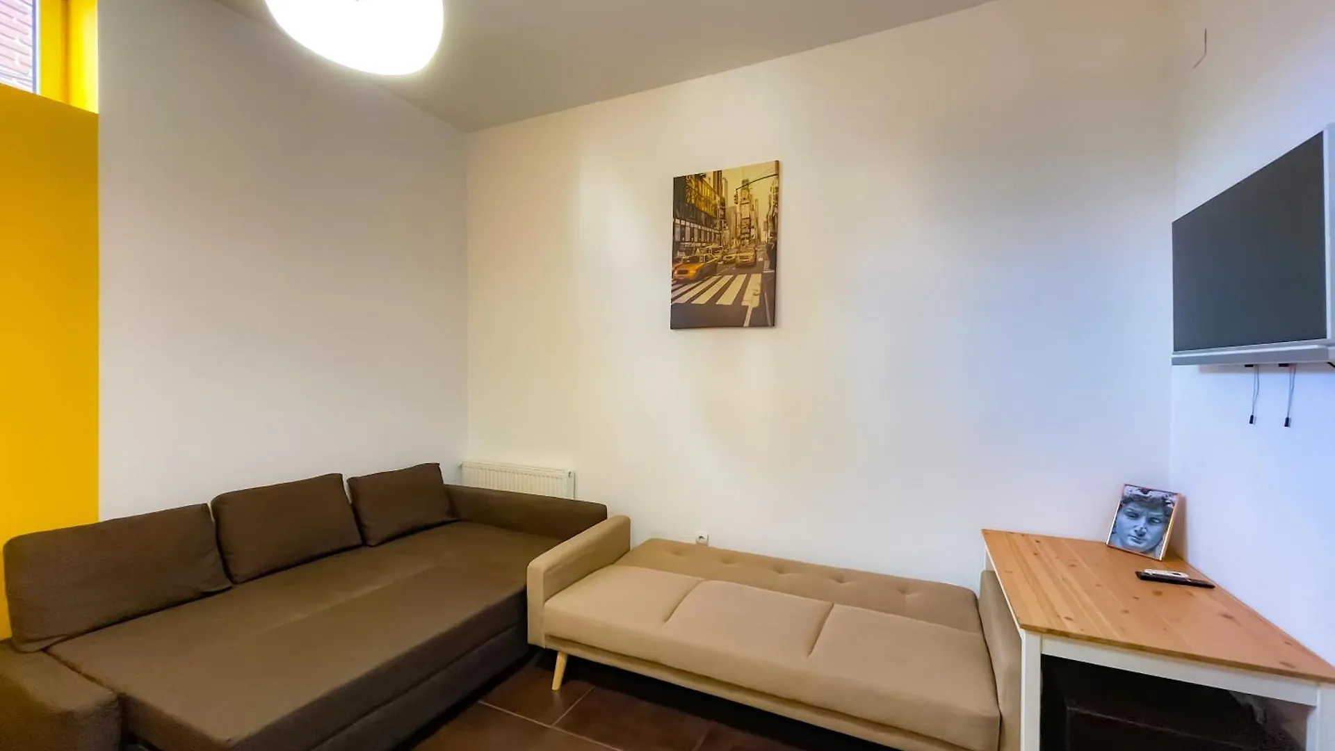 Cool Flat In The Heart Of Bucharest'S Fun And History Apartment Romania
