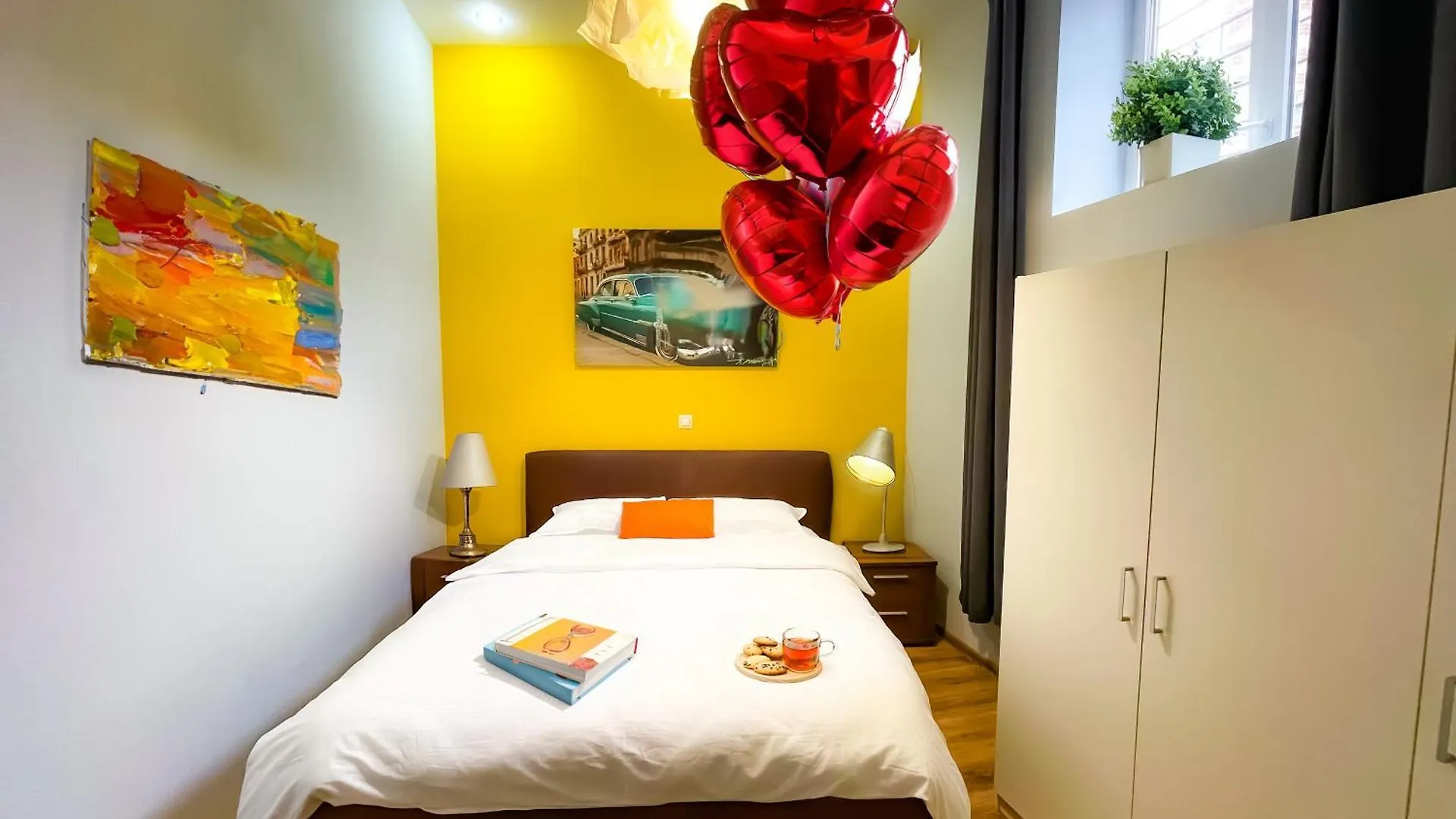 Cool Flat In The Heart Of Bucharest'S Fun And History Apartment 0*, Bucharest Romania